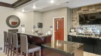Cobblestone Inn & Suites - Julesburg - bars