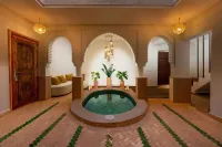 阿布拉雷庭院旅館(Riad Abrare) - 家庭旅館