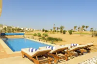 Designer Golf Villa -Pool & Serene Views - Villas