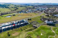 Shell Cove Serenity Near Golf Course & Marina - parking