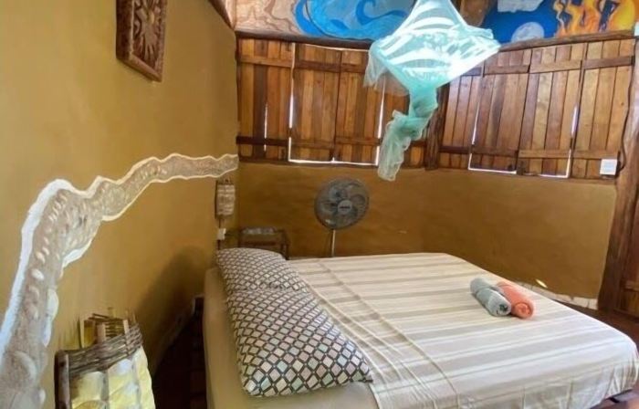 Raízes Eco Hostel