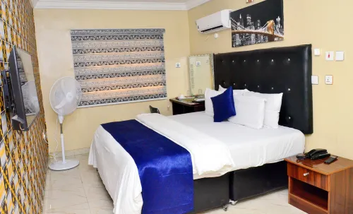 PrimeMeridian Hotels & Restaurants Awoyaya Ibeju Lekki Lagos State - خدمة نقل من وإلى المطار