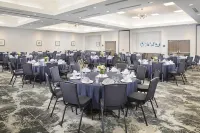 Hilton Garden Inn Dallas/Arlington South - Pet friendly