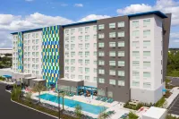 Tru by Hilton Orlando Convention Center Area