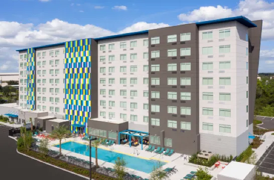 Tru by Hilton Orlando Convention Center Area