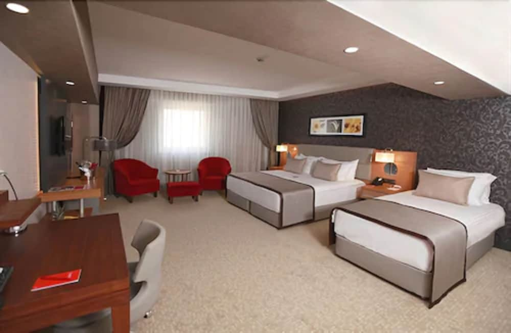 Ramada Plaza Izmit (Ramada Plaza by Wyndham Izmit)