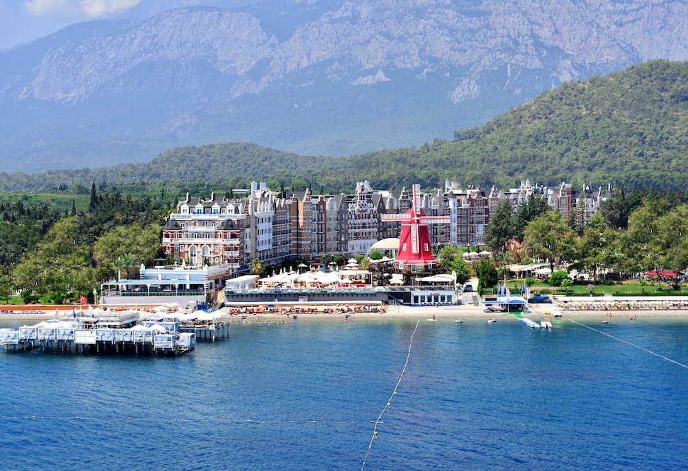 Orange County Kemer - Adult Only