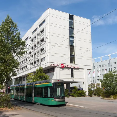 Scandic Pasila Отели рядом с достопримечательностью «Олимпийский стадион Хельсинки»
