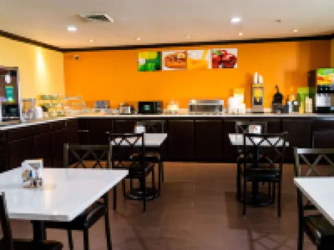 Quality Inn Whiteville North Hotels in Whiteville