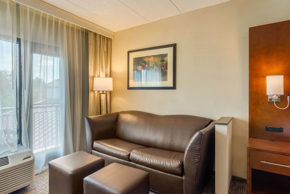 Comfort Suites Southpark