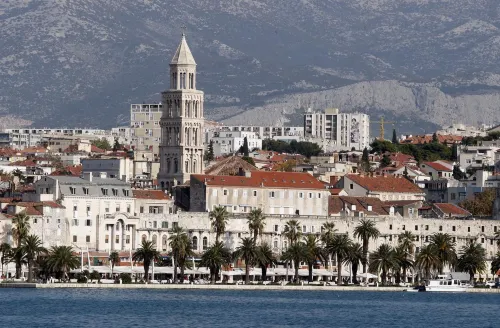 Lovely Apartments Marmont with Balconies in the Heart of Split