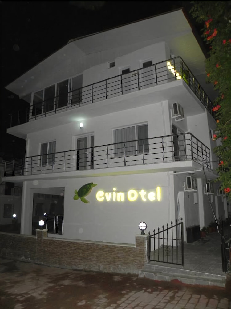 Evin Otel