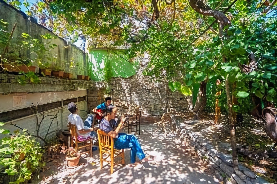 Lotus Garden Hostel Izmir