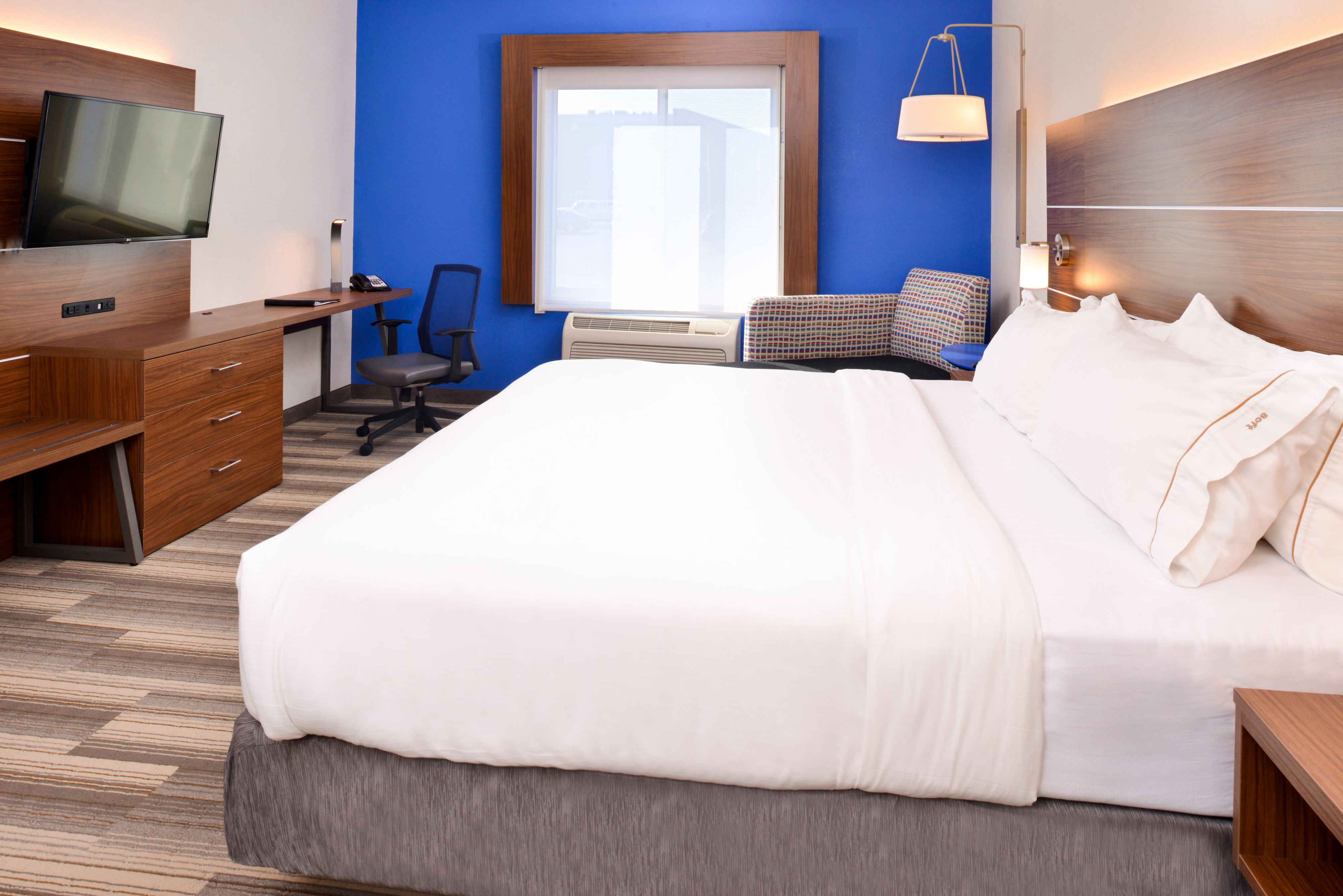 Holiday Inn Express Hotel & Suites Urbana-Champaign-U of I Area, an Ihg Hotel