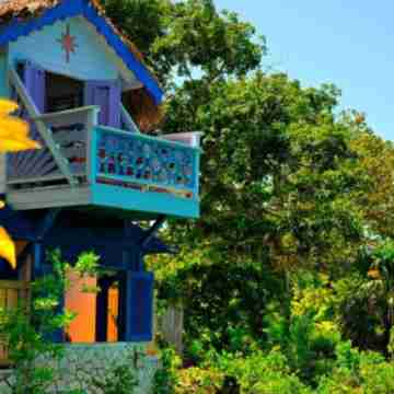 The Caves Hotel Exterior