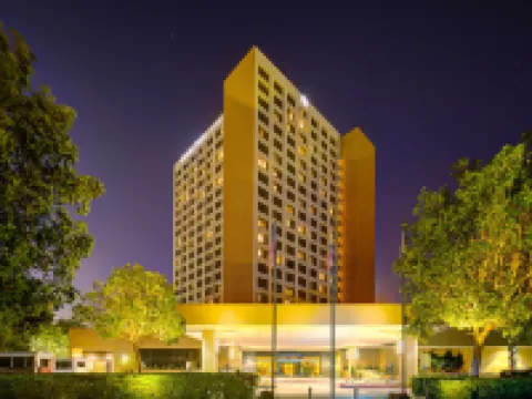 Hotel Fera Anaheim, a DoubleTree by Hilton Hotéis em Anaheim