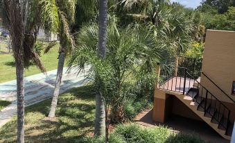 Travelodge by Wyndham Fort Myers North