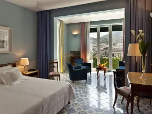 Regina Isabella-Resort Spa Restaurant