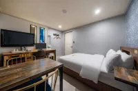 Suwon Cozy Hotels in Jangan-gu