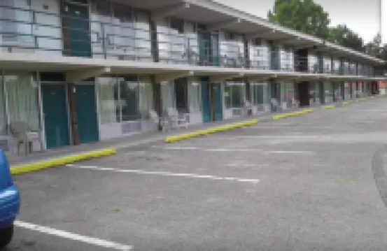 美洲最佳價值酒店 - 斯特恩斯 麥克雷里縣酒店