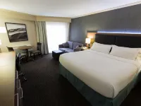 Holiday Inn Express EDMONTON DOWNTOWN by IHG Hotels near Strathcona