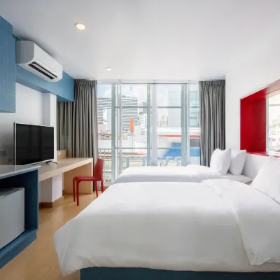 128 Room and Massage Các khách sạn gần Khu giải trí Nana Plaza