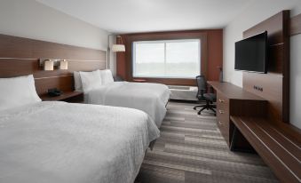 Holiday Inn Express & Suites Elkhorn - Lake Geneva Area