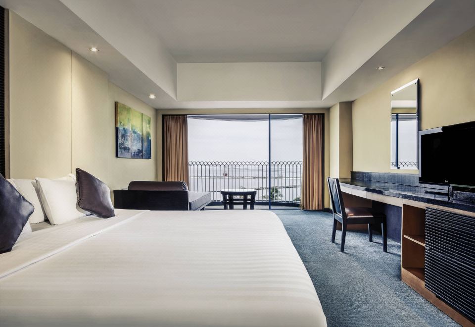 Mercure Convention Center Ancol JakartaOver view