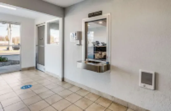 Motel 6 Fort Wayne, IN