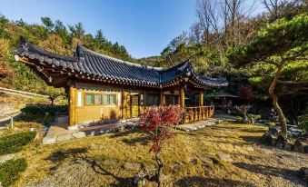 Naju Numaru Hanok Pension