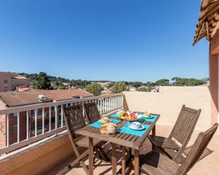 Les Roches Bleues 勒普拉代酒店