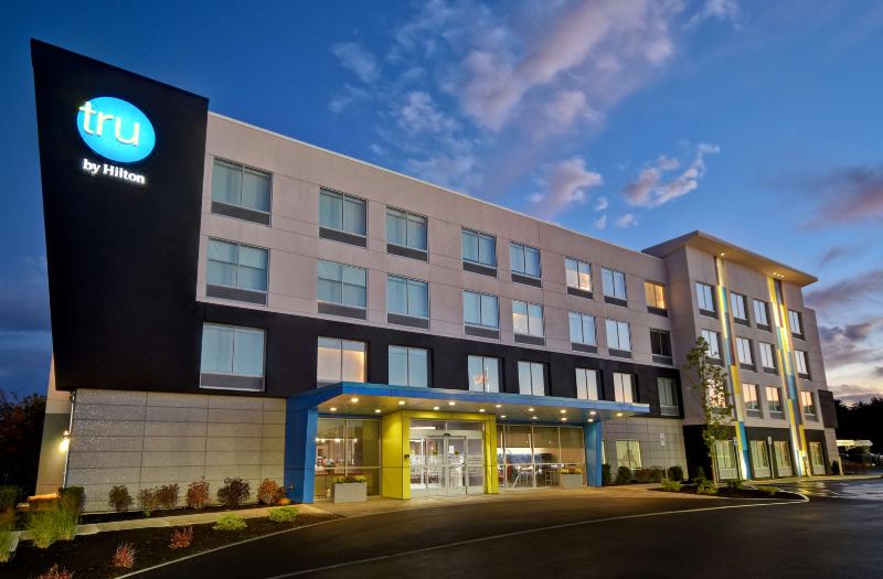 Tru by Hilton Concord