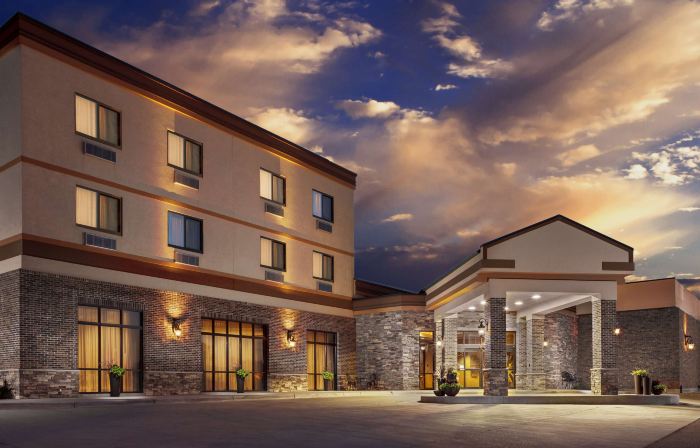 Roosevelt Grand Dakota, SureStay Collection By Best Western