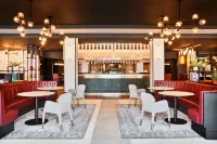 Radisson Hotel and Conf Centre London Heathrow - Baarit