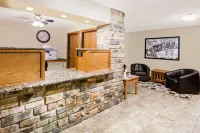 Super 8 by Wyndham Kearney Hotels in Kearney