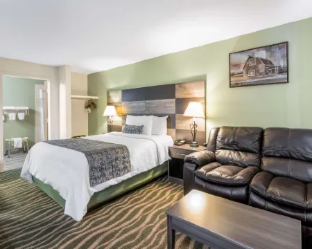 Rodeway Inn Hotels in Trigg County