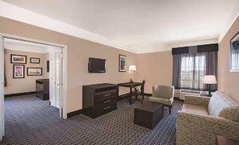 La Quinta Inn & Suites by Wyndham Beaumont West