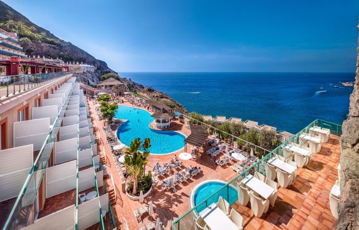 Mogan Princess & Beach Club