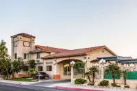 Quality Inn Near China Lake Naval Station Hotels in Ridgecrest