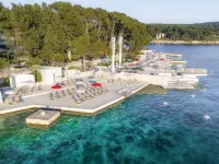 Hotel Bellevue Các khách sạn gần Apoxyomenos