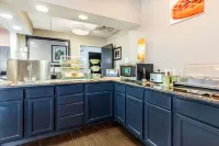 Quality Inn Airport I-240 - Desayuno