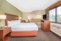 AmericInn by Wyndham Calumet Hotels in Hancock