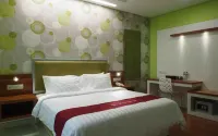 Hotel Bed and Breakfast Surabaya Hotel a Wonocolo