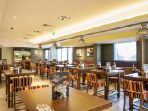 Premier Inn Woking Town Centre Hotels in Woking