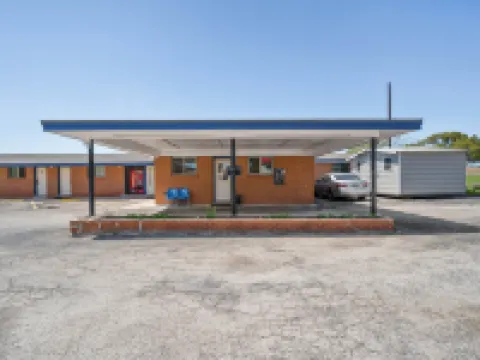 OYO Hotel Luling TX Downtown I-10/US-90 Hotels in Luling