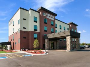 Cobblestone Hotel & Suites Appleton International Airport