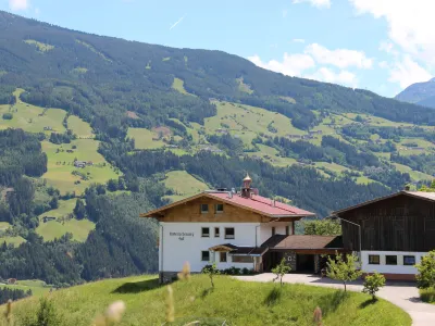 Annelies Hotels near Hochzillertal