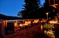 Dos Bahias Lake Resort