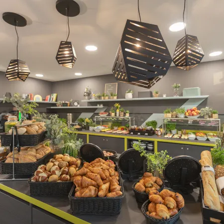 Holiday Inn - the niu, SEVEN DUSSELDORF OST by IHG
