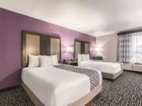 La Quinta Inn & Suites by Wyndham Glenwood Springs Hotels in Garfield County